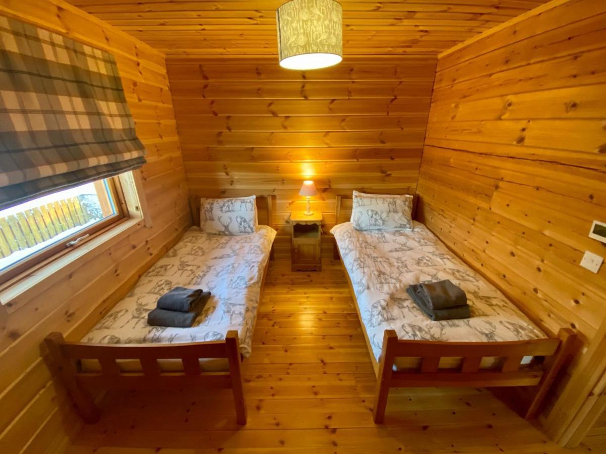 Pine Lodge Gorebridge Buitenkant foto