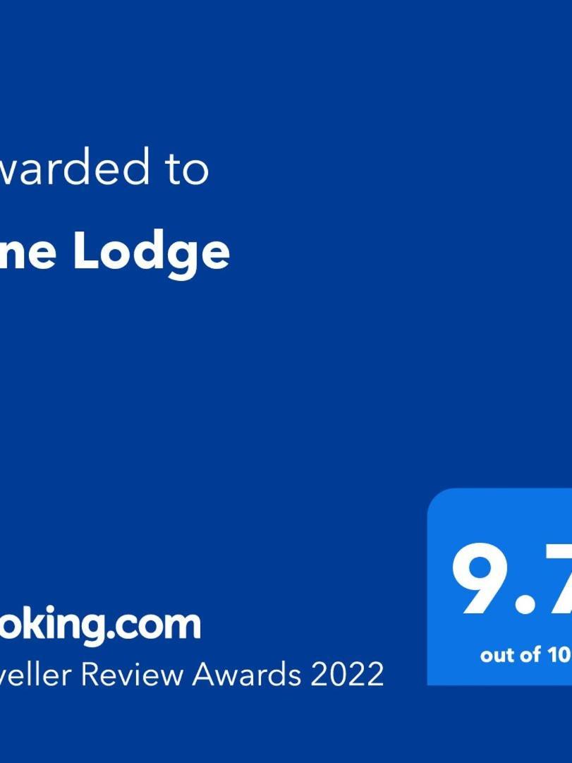 Pine Lodge Gorebridge Buitenkant foto